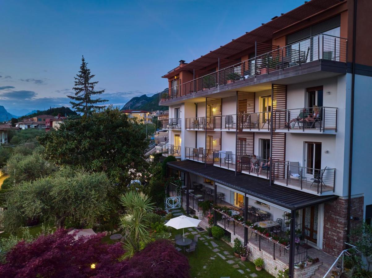 Eco Hotel Ariston Malcesine Exterior foto